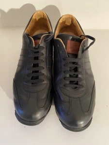 Schuhe von Ludwig Reiter Wien, Sneaker Jogging Gr. 45, schwarz, Bastelobjekt - Bild 1 von 7