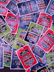 Mystery Pack von 150+ Star Wars Force Attax Topps Sammelkarten - Bild 1 von 2