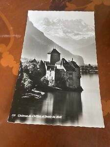 Chateau De Chilton und MIDI-Zähne.  Schweiz.  Vintage B & W Postkarte. 952