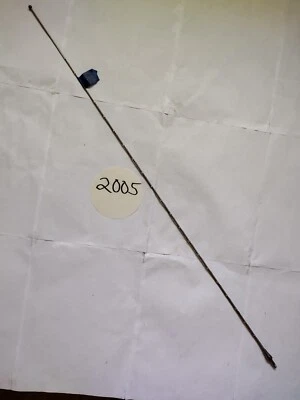 Antena de radio Mercury Mountaineer 2005 color inoxidable OEM - usada Foto 1 de 3