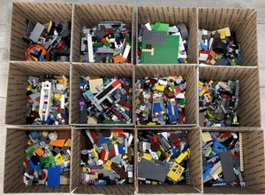 LEGO Bulk Lot of 2 Pounds Bricks Parts and Pieces Clean And Genuine - Picture 1 of 5