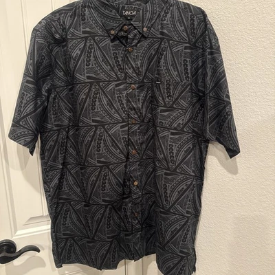 Tanoa Men's 2XL Hawaiian Shirt Tribal Tattoo Black Gray Polynesian Button Down  - Image 1 of 4