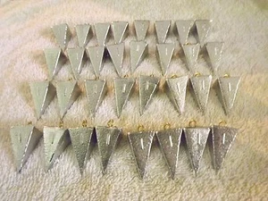 32-1oz Pyramid Sinkers. FREE SHIPPING - Picture 1 of 2