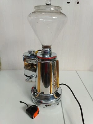 grande macina caffé Quickmill Omre da bar vintage superautomatico 380v - Immagine 1 di 4