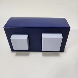 Creative Memories Double Square Paper Punch 1-1/4" & 1-1/2" - Picture 1 of 7