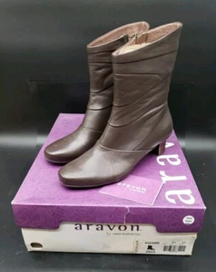 New Balance Aravon 9.5AA NARROW Heeled Ankle Boots Erica Brown Leather NEW w Box - Picture 1 of 12