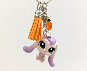 Littlest Pet Shop Schlüsselanhänger LPS Lulabella Longears lila Hase Kaninchen Handarbeit - Bild 1 von 5