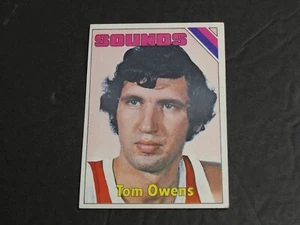 1975-76 Topps #239 Tom Owens Near Mint+ - Picture 1 of 2