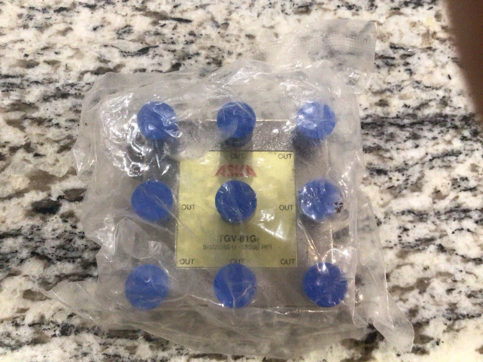 Aska TGV-81G-1 GHz 8 Way Vertical Splitter - Image 1 of 1