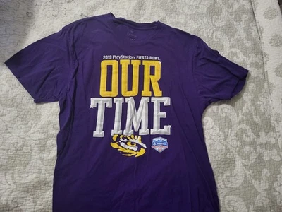 LSU Fiesta Bowl 2019 - Camisa Our Time - ¡Grande! ¡Nuevo precio bajo! Foto 1 de 3
