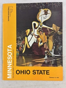 Minnesota vs. Ohio St. Basketball Program, Kevin McHale Jr Year, 2/15/1979 - Picture 1 of 5
