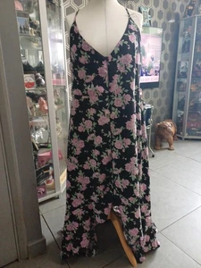 NWT SIZE 20 DRESS - Picture 1 of 3