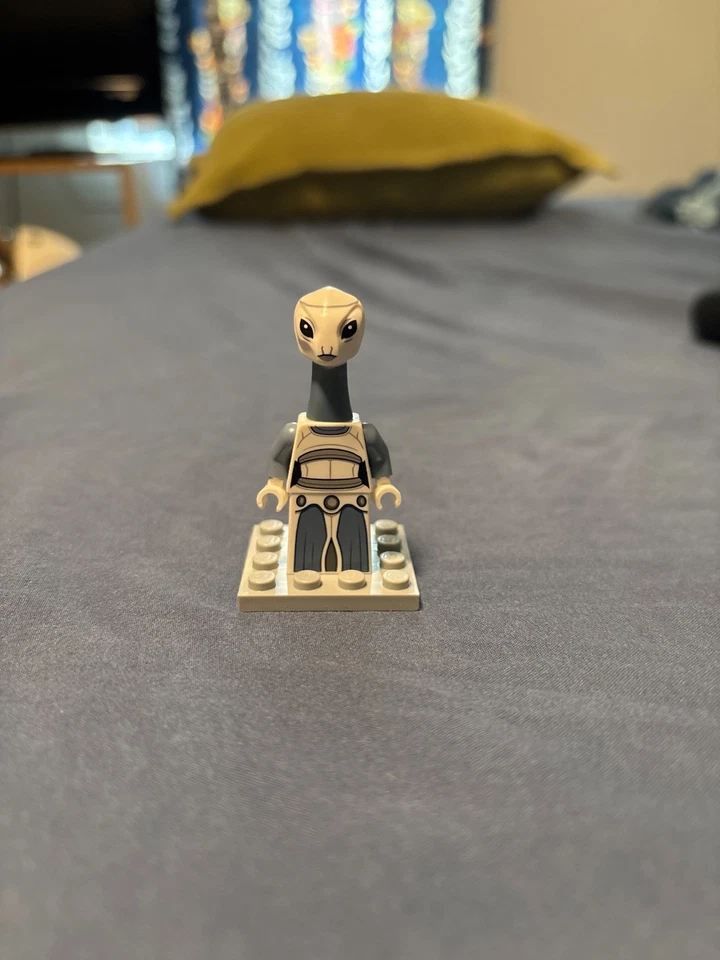 LEGO® Star Wars Taun We Minifigura Kaminoan Administrador Femenino 75333 sw1216 Foto 1 de 2