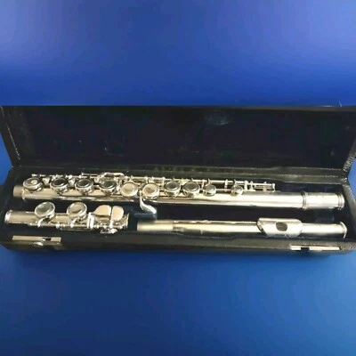 Flauta Selmer Prelude FL711 con estuche de viaje. Foto 1 de 4