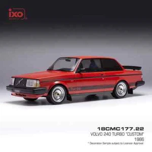 Volvo 240 Turbo Custom 1984 rot in 1/18 von IXO 18CMC177 - Bild 1 von 3