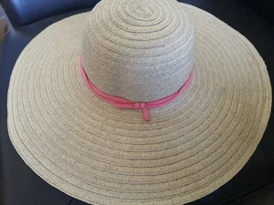 Janie & Jack NWOT Girls 2T 3T Sun Hat Beige Pink leather Stripe Wide Brim Floppy - Picture 1 of 3