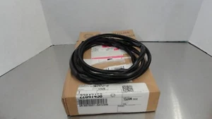Genuine GM OEM Roof Panel Trim Seal Sunroof Weatherstrip Acadia Buick 22847458 - Picture 1 of 3