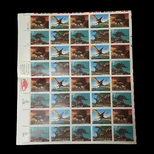 Hoja de 40 estampillas de panel de dinosaurios Scott # 2422-2425 de Estados Unidos 25 centavos 10,00 cara MNH - Imagen 1 de 7