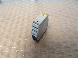 Relé de seguridad sobrecarga de termistor Eaton EMT6 24-240 VAC/VDC (18773) - Imagen 1 de 4