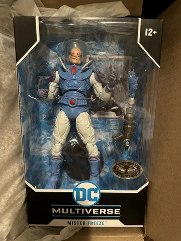 McFarlane Toys DC Multiverse Mister Freeze Platinum Edition Chase MINT - IN HAND Cover