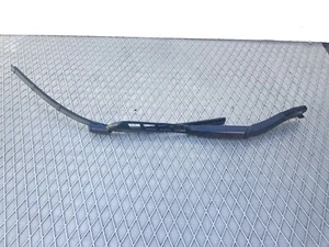 Mercedes GLS 63 AMG X166 2016 brazo limpiaparabrisas delantero derecho con hoja - Imagen 1 de 9