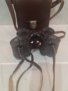 Carl Zeiss Jena Binoculars 8x30W With Leather Case And Strap - Picture 1 of 12