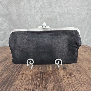 HOBO Lauren Geldbörse Clutch Schwarz Schimmer Leder Kiss Lock Klapp Blumen Gothic - Bild 1 von 15