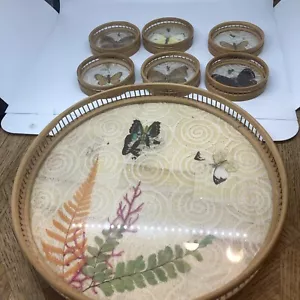 MCM Bohemio Vintage Ratán Prensado Mariposa Bandeja Y Juego de 6 Pcs Posavasos Bambú - Imagen 1 de 11