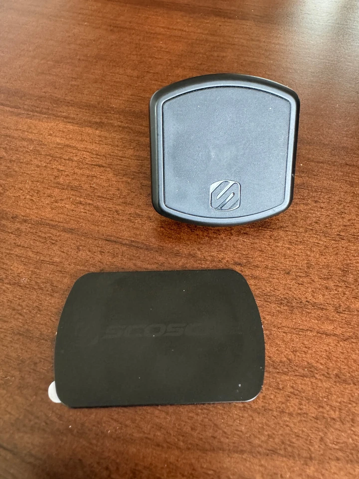 SCOSCHE MAGDV-XTSP1 Magnetic Vent Mount Cell Phone Holder USED New tape - Image 1 of 4