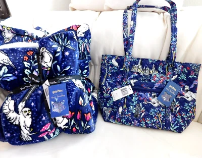Manta Vera Bradley Harry Potter y Sm. Tote Forbidden Forest Owl 72” x 50 Foto 1 de 4