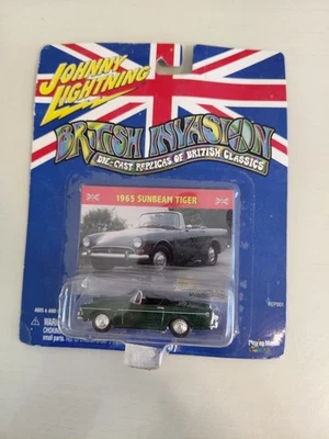 Johnny Lightning British Invasion 1965 Sunbeam Tiger fundido a presión 1:64 de colección 2000 Foto 1 de 2