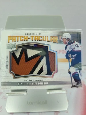2022-23 UPPER DECK PREMIER HOCKEY - NATHAN SMITH PATCH-TACULAR ROOKIE LOGO /25 - Image 1 of 3