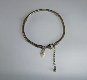 CHARM COMPANY SOLID STERLING SILVER CHARM BRACELET * 12.5g * - Picture 1 of 5