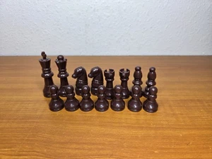 Vintage Schachfiguren dunkelbraun Verbundkunststoff Schachfiguren unvollständig - Bild 1 von 4