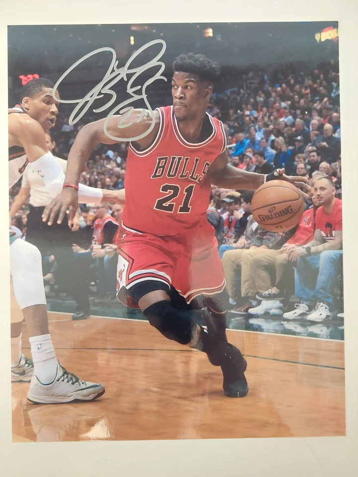 JIMMY BUTLER CHICAGO BULLS / MIAMI HEAT SIGNED 8X10  PHOTO - MINT - Image 1 of 1