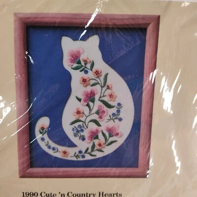 Vintage Creative Circle Embroidery Sampler Kit Country Cat Cottagecore - Image 1 of 4