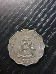 Collectible Coinage Numismatic 1987 BAHAMAS TEN CENTS CIRCULATED COIN Vintage - Picture 1 of 2