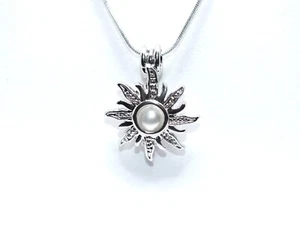 Collana gabbia di perle Raperonzolo sole scegli una perle argento aggrovigliato ciondolo sole raperonzolo - Foto 1 di 29