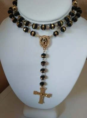 Collar de cadena rosario de silicona oro negro cruz de acero inoxidable   Foto 1 de 4