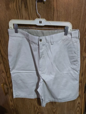 Pantalones cortos Farah caqui para hombre talla 34 Foto 1 de 3