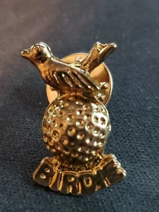 Pin de solapa tono dorado Birdie Club Golf Tie Tac hecho en EE. UU. Moda I - Imagen 1 de 2