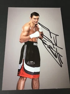 RACHIM CIACHKIEV campione olimpico 2008 boxe firmato cartolina autografa 10 x 15  - Foto 1 di 1
