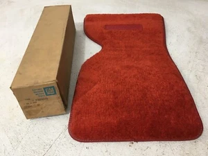 GM NOS 1979 1980 Corvette Red RH Passenger Side Floor Mat 14016084 - Picture 1 of 8
