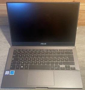 Ordinateur portable ASUS ZENBOOKPRO-14-78256 - CORE I7 pour pièces - Imagen 1 de 4