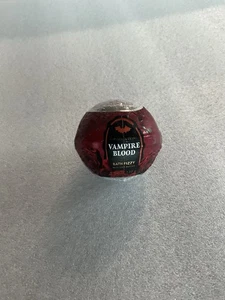 Bath and Body Works Vampirblut Badebombe - Bild 1 von 1