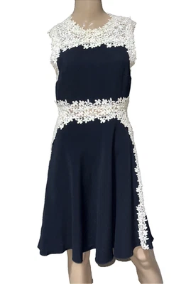 Vestido GIAMBATTISTA VALLI Negro Línea A Floral Encaje Bordado EE. UU. 2 4 XS IT 40 Foto 1 de 4