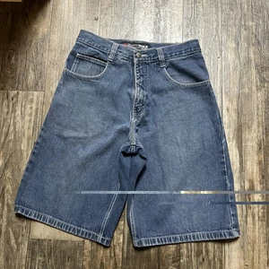 Y2K Southpole Shorts Men’s Size 32  VTG Wide Leg Hip Hop Baggy faded Jorts - Picture 1 of 7