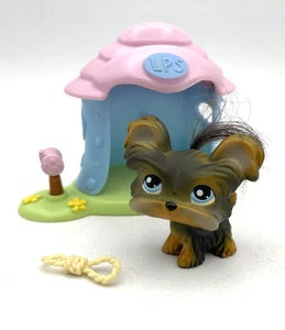 RARE Littlest Pet Shop LPS #141 Yorkie Dog Portable Pets COMPLETE 2006 - Picture 1 of 6