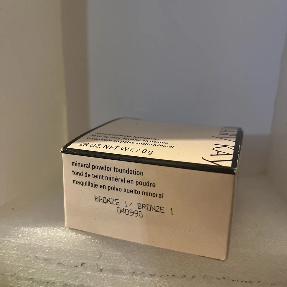 Mary Kay 040987 Mineral Powder Foundation - bronze 1 3 letf - Image 1 of 1