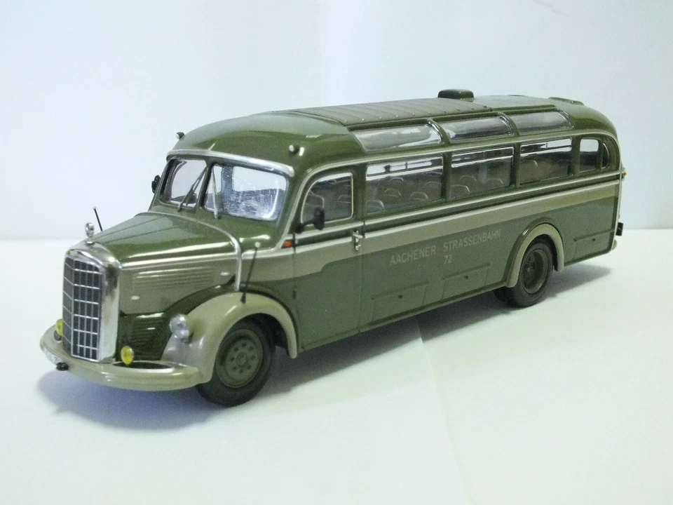 Mercedes-Benz O 3500 Bus 1954 - MINICHAMPS 1/43  - Immagine 1 di 1